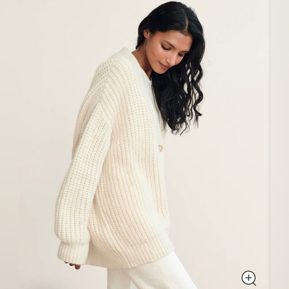 JENNI KAYNE Oversized Alpaca Cocoon Cardigan in Ivory/White/Cream - Picture 5 of 10